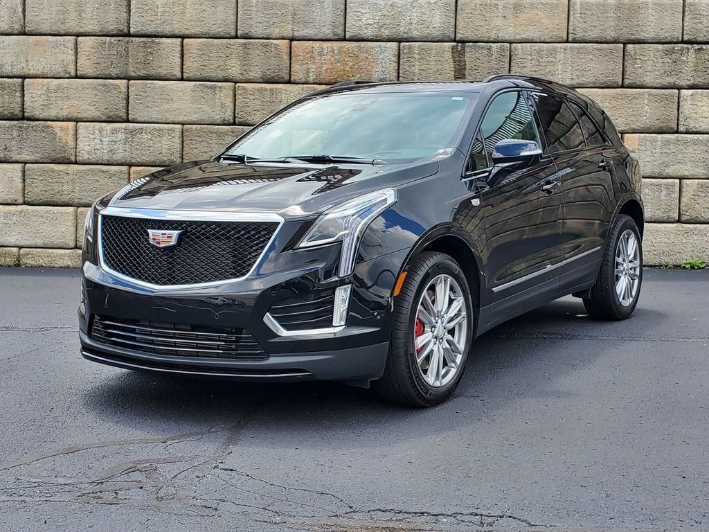 Certified 2023 Cadillac XT5 Sportv w/ Technology Package
