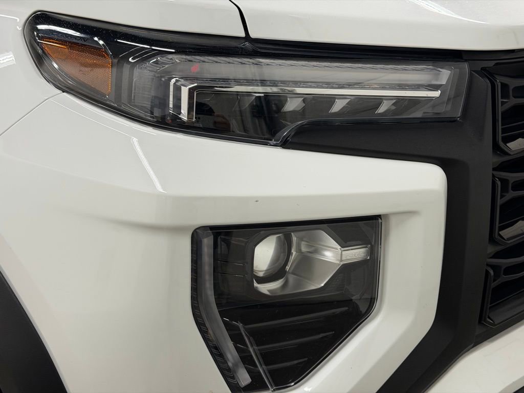 Certified 2024 GMC Canyon Elevation image 13