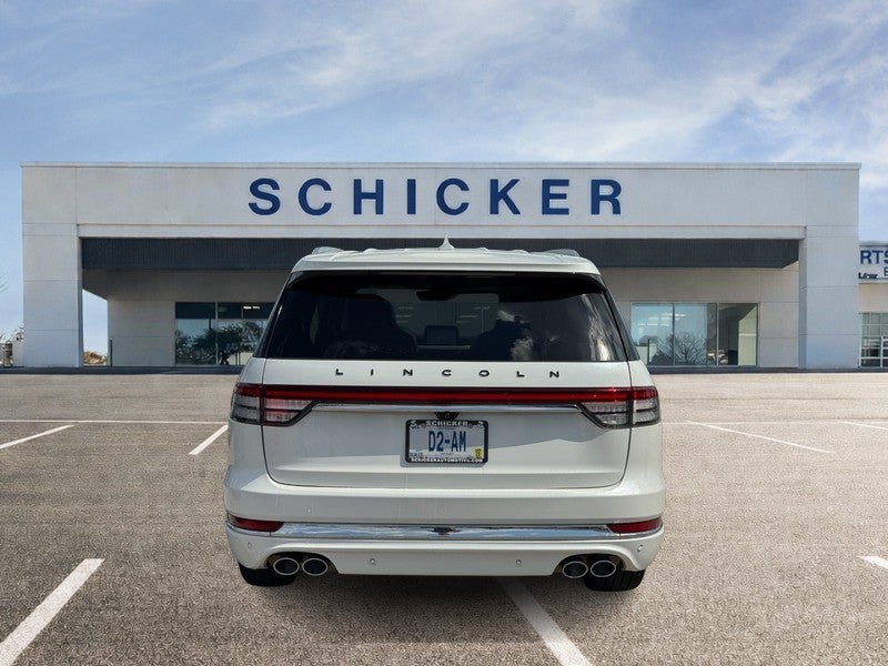 Used 2024 Lincoln Aviator Black Label w/ Dynamic Handling Package AWD/4WD image 4