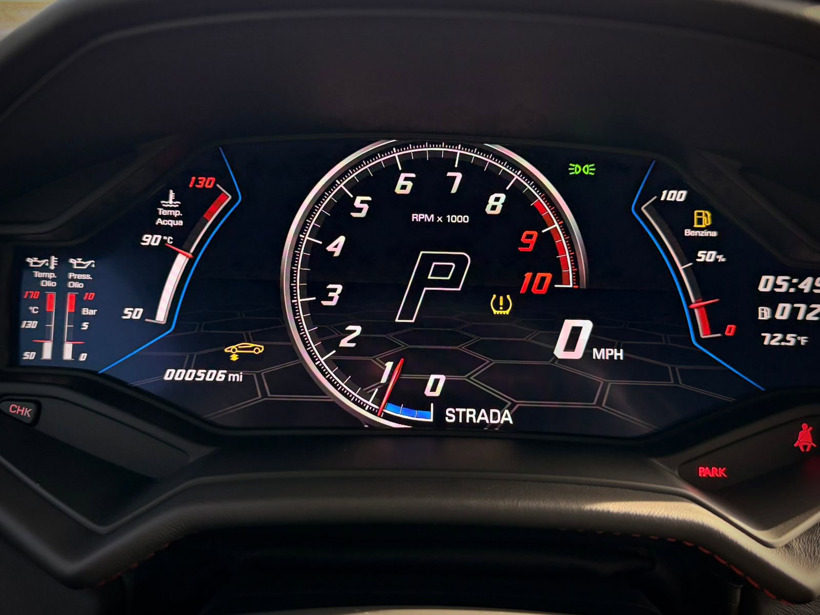 Used 2024 Lamborghini Huracan EVO image 31