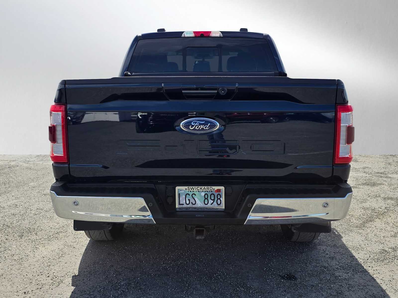 Used 2022 Ford F150 Lariat w/ Equipment Group 502A High AWD/4WD image 4