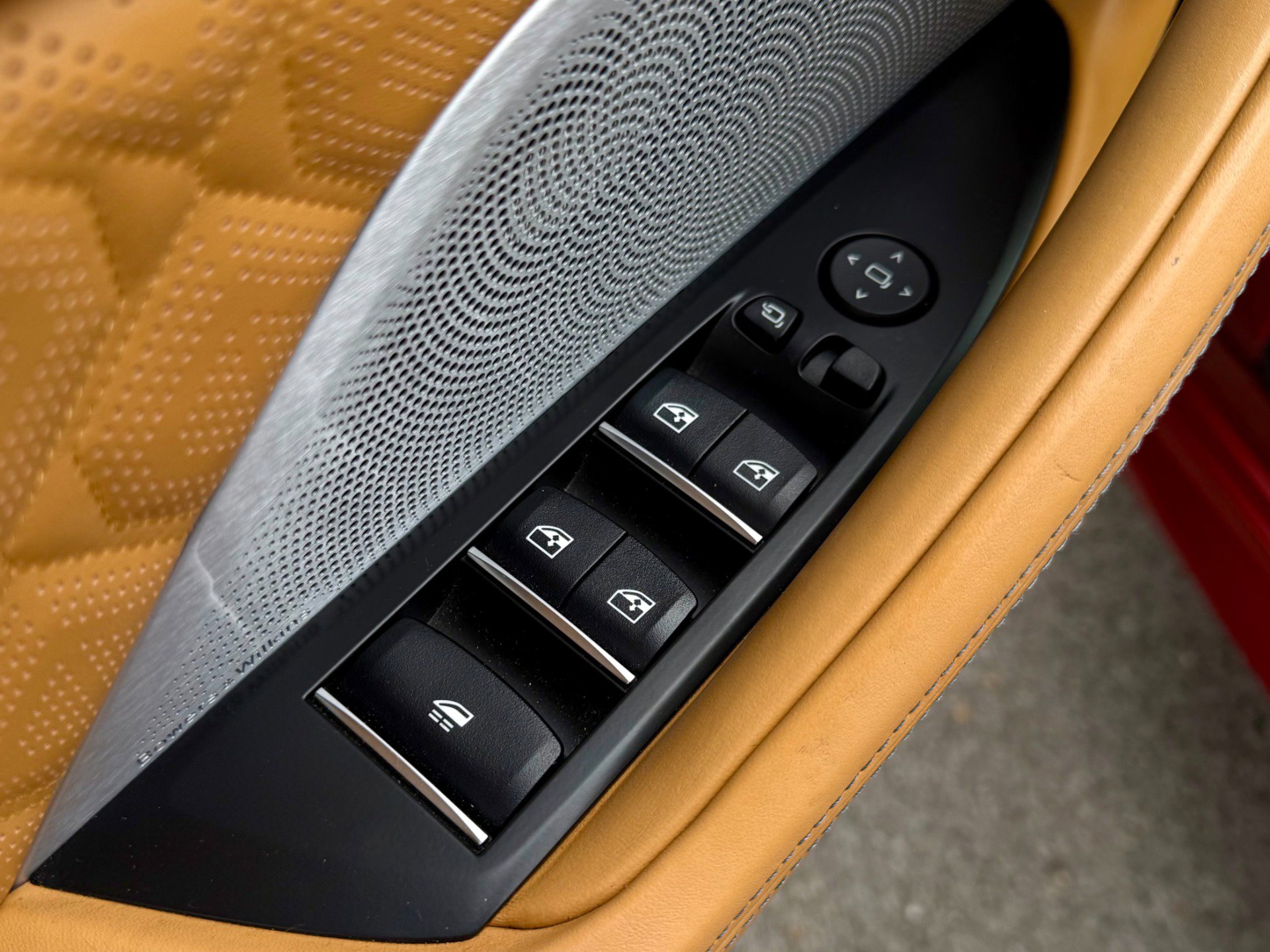 Used 2020 BMW M8 w/ M Carbon Exterior Package image 64