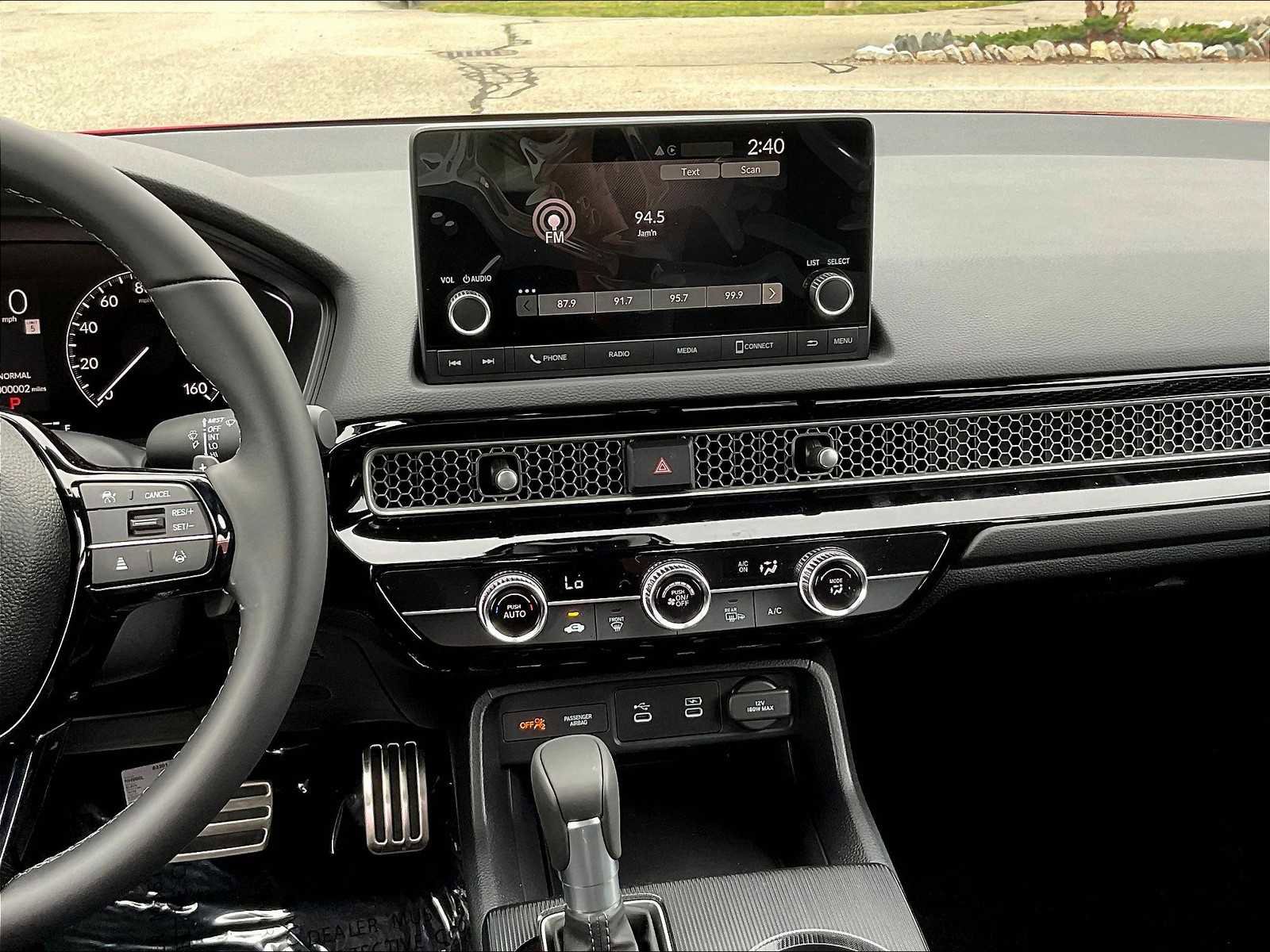 New 2025 Honda Civic Sport image 13