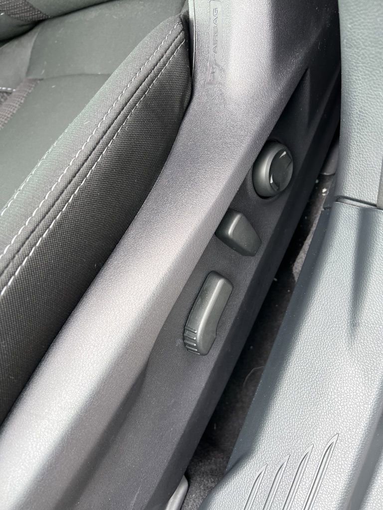 Used 2025 Subaru Outback Premium image 18