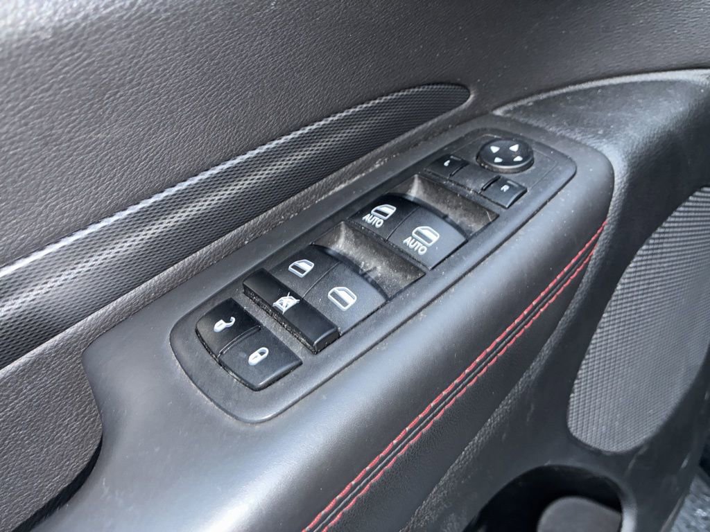 Used 2024 Dodge Durango GT image 12