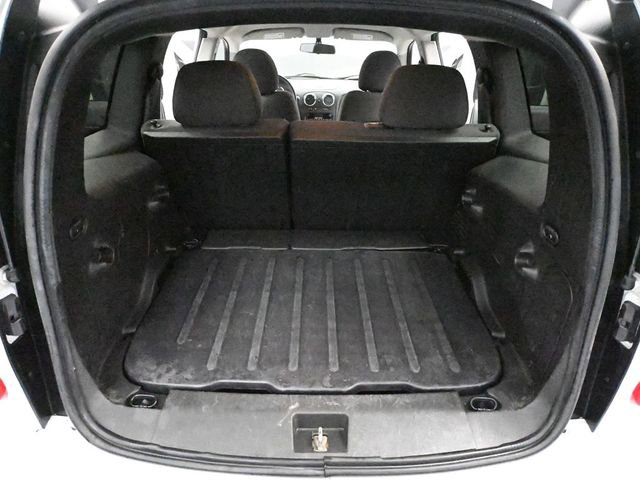 Used 2009 Chevrolet HHR LS image 29