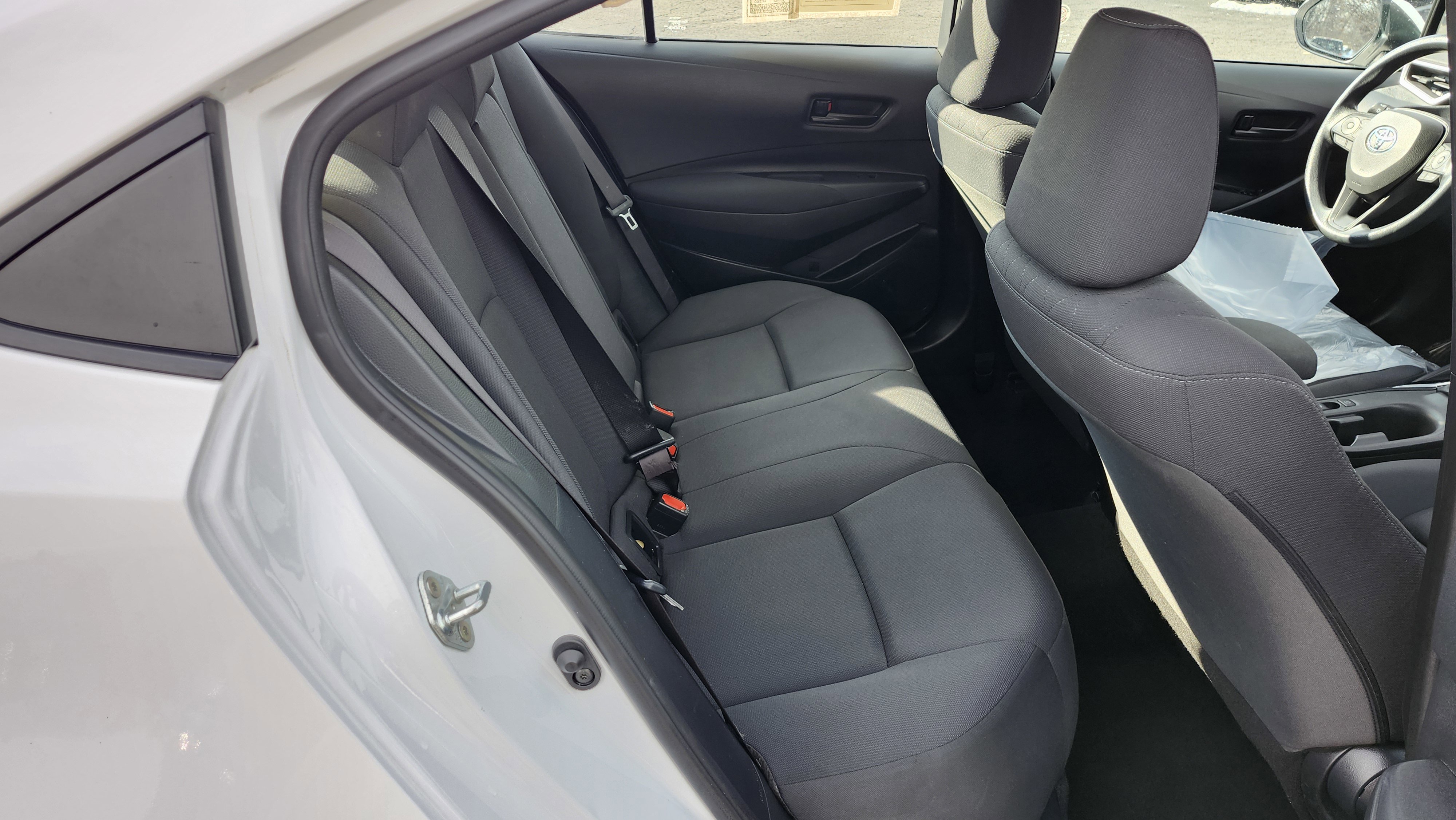 Used 2024 Toyota Corolla LE image 17