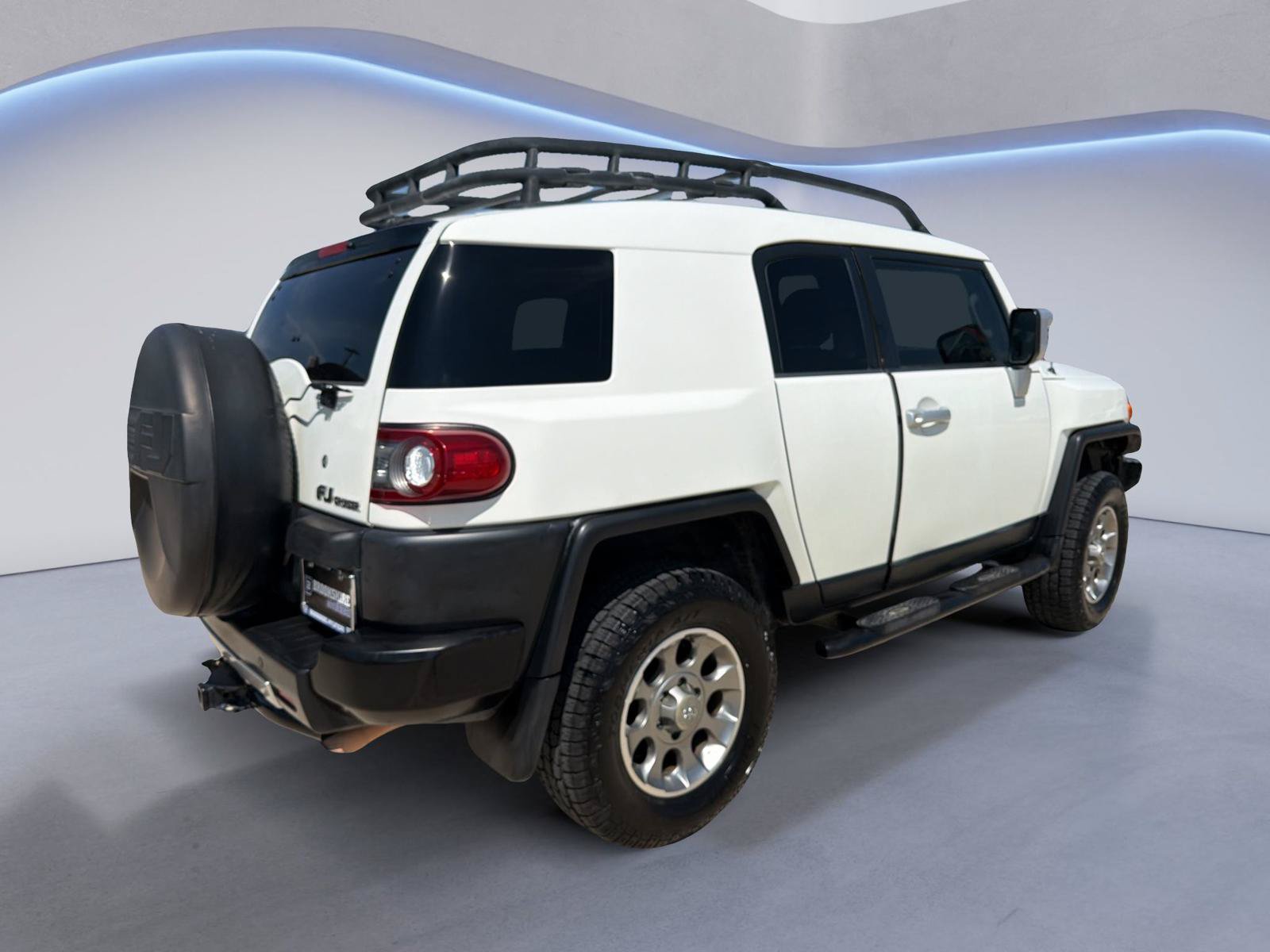 Used 2012 Toyota FJ Cruiser 4WD w/ Upgrade Pkg image 6