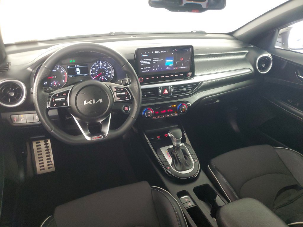 Used 2023 Kia Forte GT-Line w/ GT-Line Technology Package FWD image 15