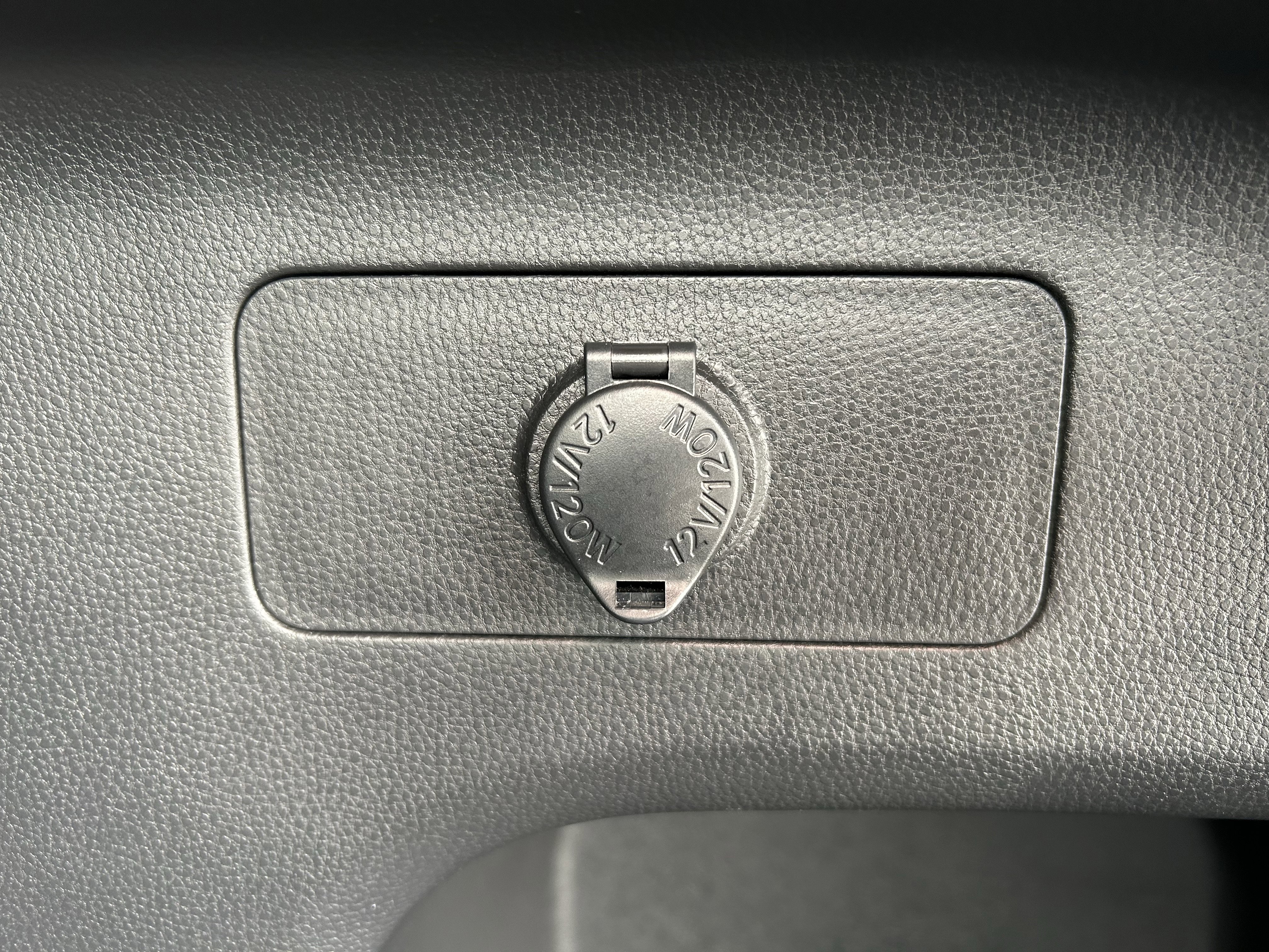 Certified 2024 Toyota RAV4 XLE FWD image 21