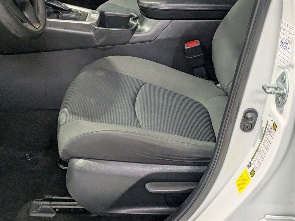 Used 2023 Toyota RAV4 LE image 23