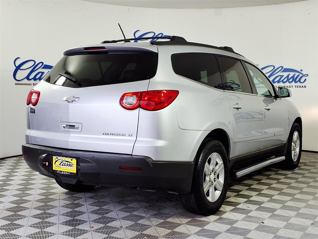 Used 2012 Chevrolet Traverse LT w/ LPO, 'HIT The Road' Package image 6