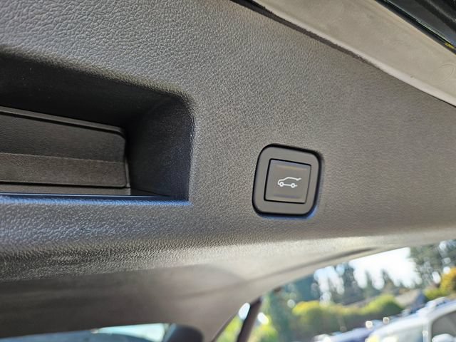 New 2026 GMC Acadia AT4 w/ Luxury Package AWD/4WD image 13