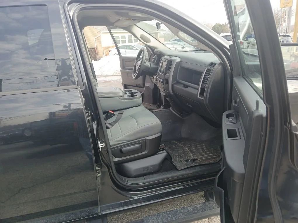 Used 2017 RAM 1500 Express w/ Express Value Package image 22