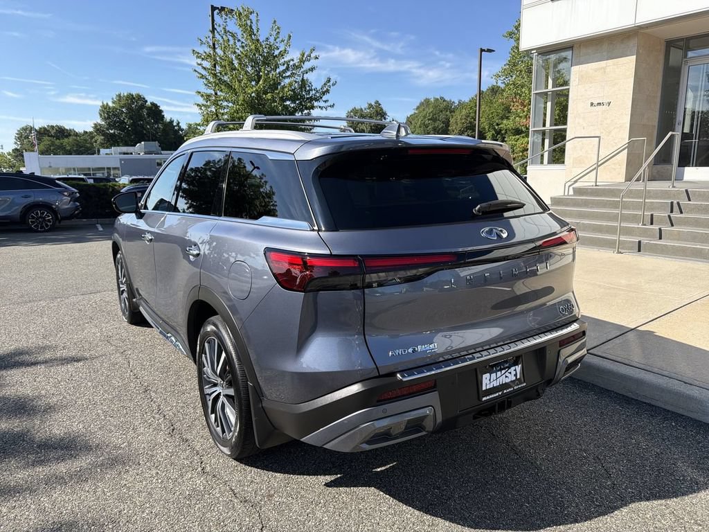 Certified 2023 INFINITI QX60 Sensory w/ Vision Package AWD/4WD image 6
