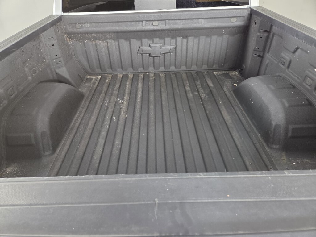 Used 2024 Chevrolet Silverado 1500 LT Trail Boss w/ LT Trail Boss Premium Package AWD/4WD image 31