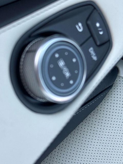 Certified 2025 INFINITI QX55 Luxe w/ Cargo Package AWD/4WD image 19