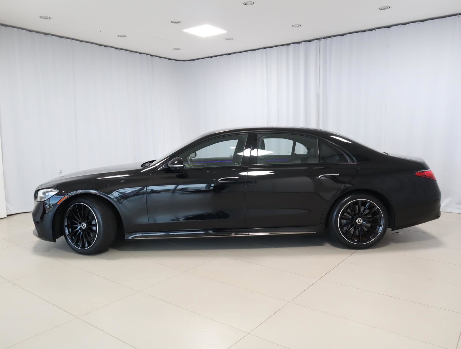 Used 2023 Mercedes-Benz S 580 4MATIC Sedan w/ AMG Line video 2