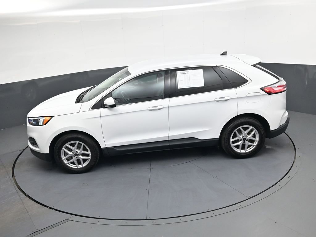 Used 2023 Ford Edge SEL image 33