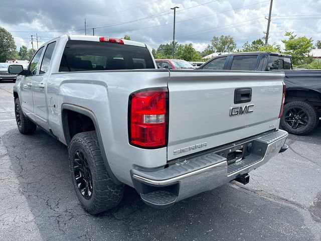 Used 2016 GMC Sierra 1500 SLE w/ SLE Value Package AWD/4WD image 2