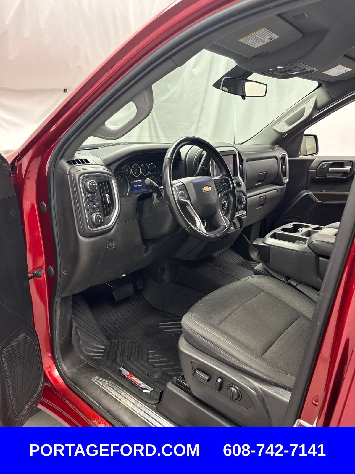 Used 2021 Chevrolet Silverado 1500 LT AWD/4WD image 10