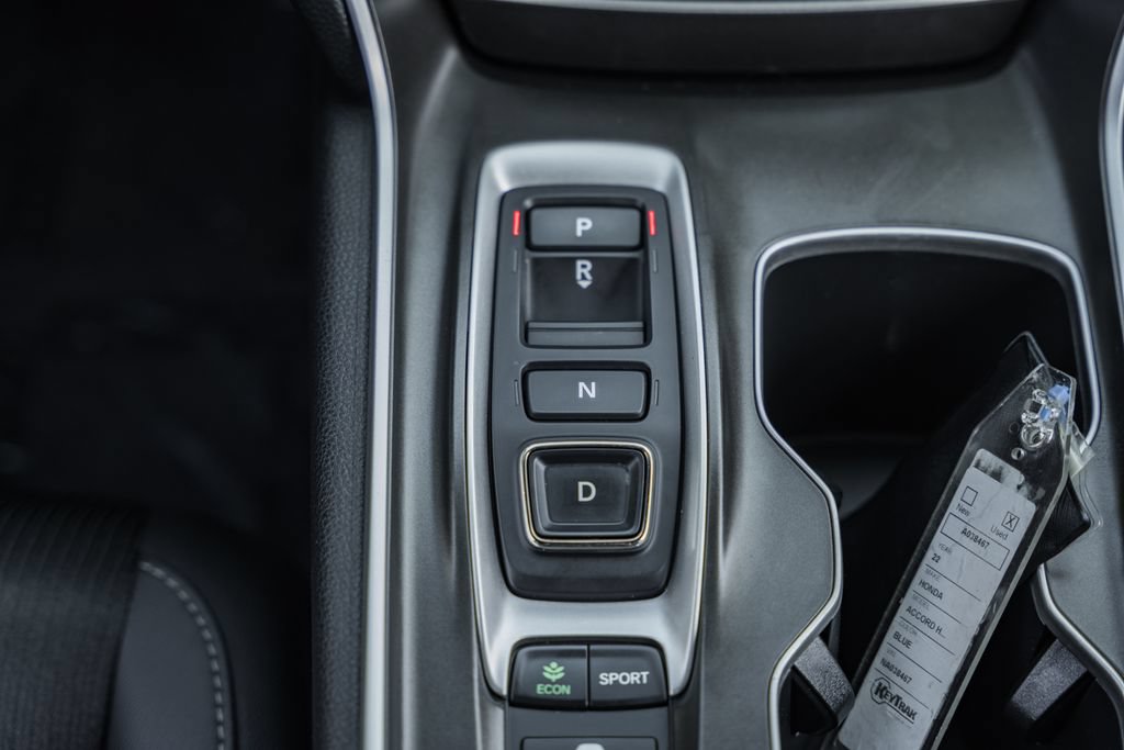 Used 2022 Honda Accord Sport image 23