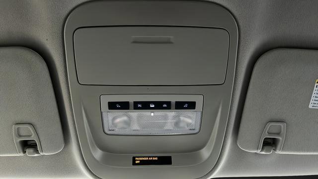 Used 2019 Chevrolet Colorado Z71 w/ Z71 Midnight Edition AWD/4WD image 32