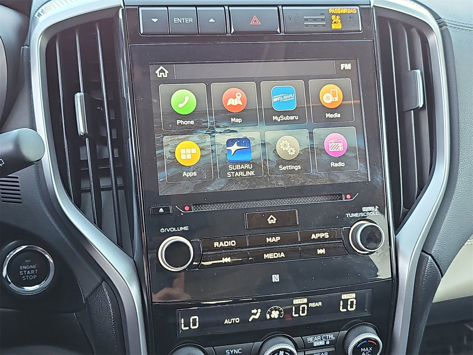 Certified 2022 Subaru Ascent Limited w/ Technology Package image 23