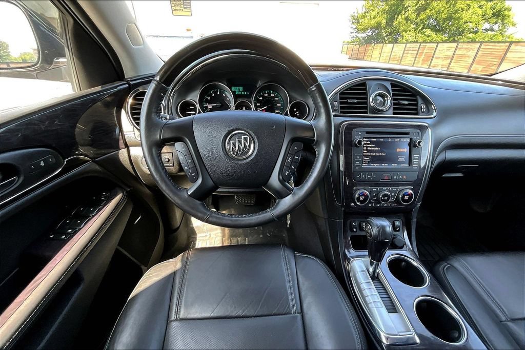 Used 2017 Buick Enclave Leather w/ Trailering Package, 4500 LBS. AWD/4WD image 5