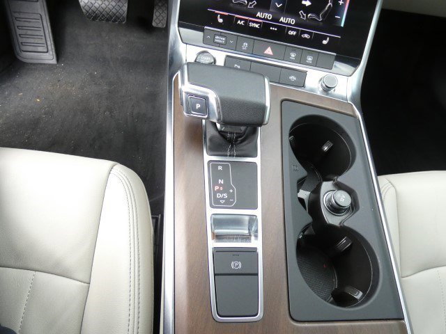 Used 2024 Audi A6 2.0T Premium w/ Convenience Package image 31