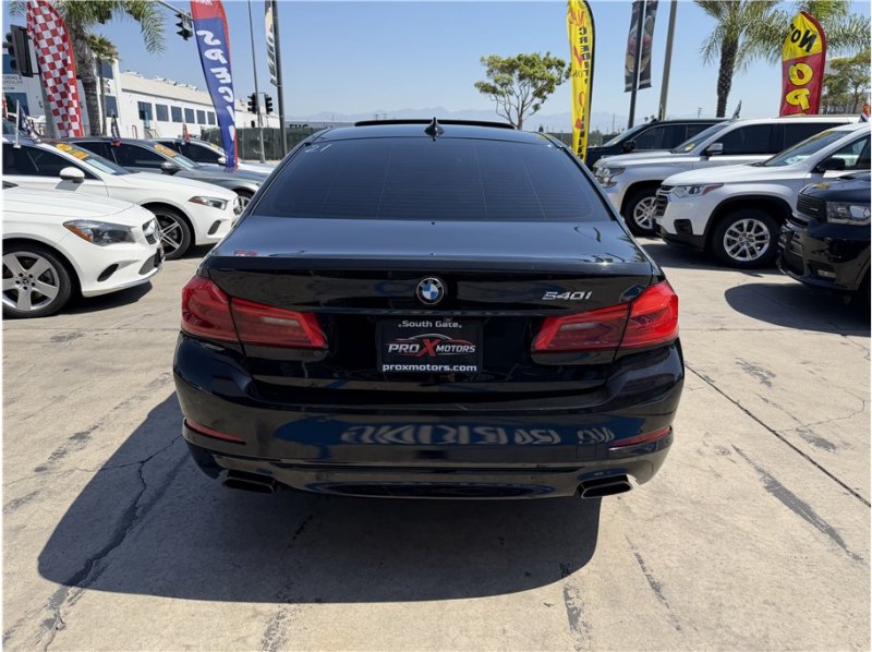 Used 2018 BMW 540i w/ Premium Package RWD image 5