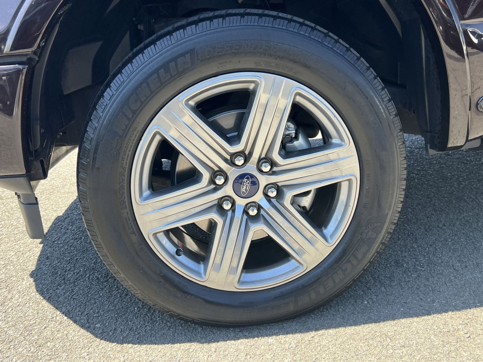 Certified 2018 Ford F150 Lariat w/ Equipment Group 502A Luxury AWD/4WD image 20