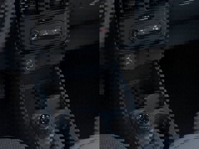 New 2025 Ford Maverick XL w/ Equipment Group 102A image 16