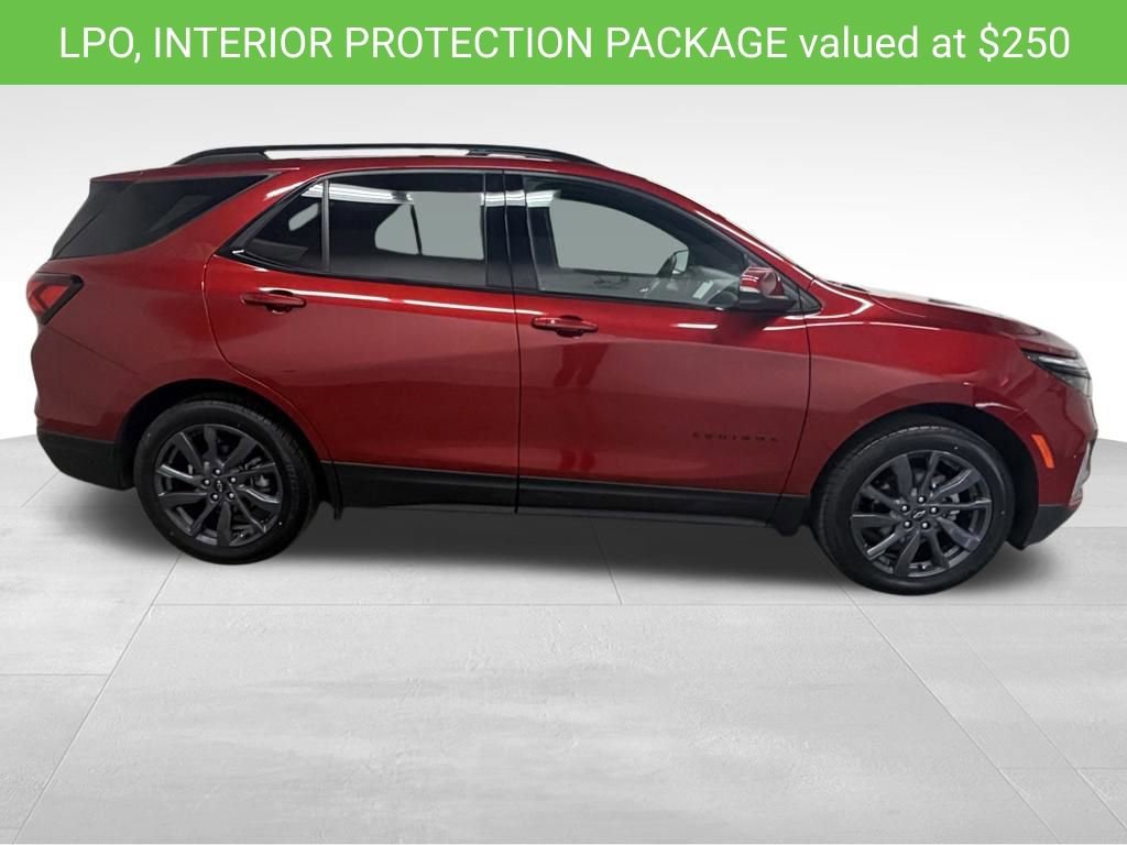 Certified 2024 Chevrolet Equinox RS w/ RS Leather Package FWD image 8