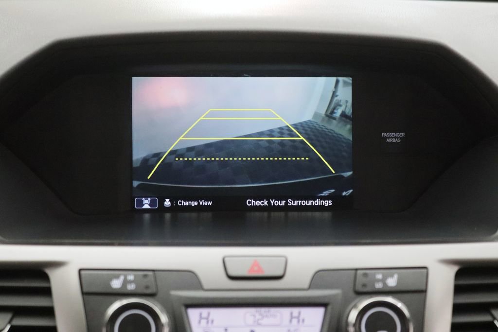 Used 2016 Honda Odyssey Touring image 19