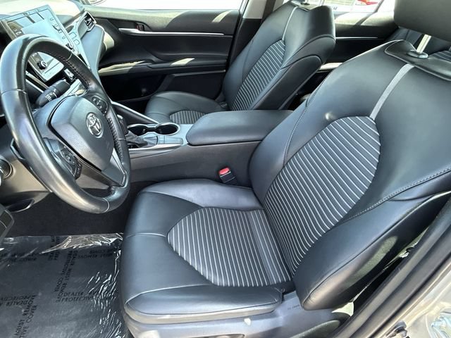 Used 2024 Toyota Camry SE w/ Convenience Package FWD image 18