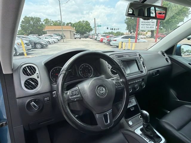 Used 2017 Volkswagen Tiguan S FWD image 12