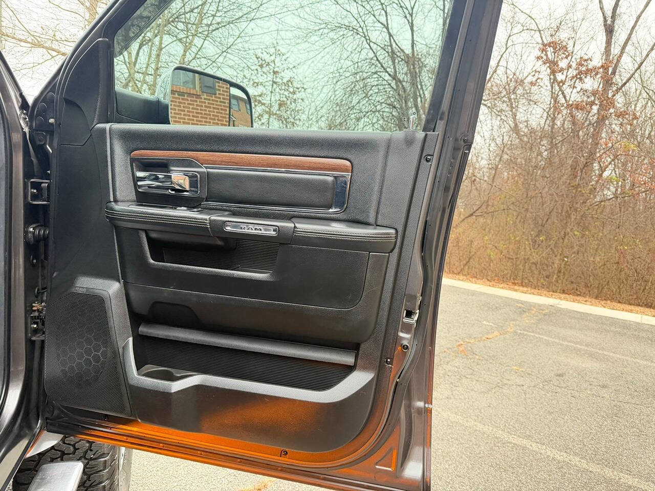 Used 2014 RAM 2500 Laramie w/ HD Snow Plow Prep Group image 27