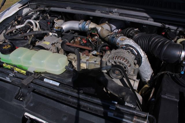 Used 2002 Ford F550 Cab & Chassis image 23