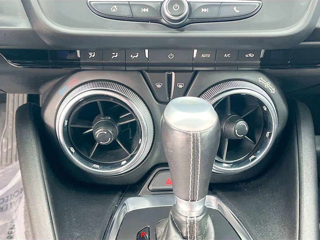 Used 2019 Chevrolet Camaro LT image 16