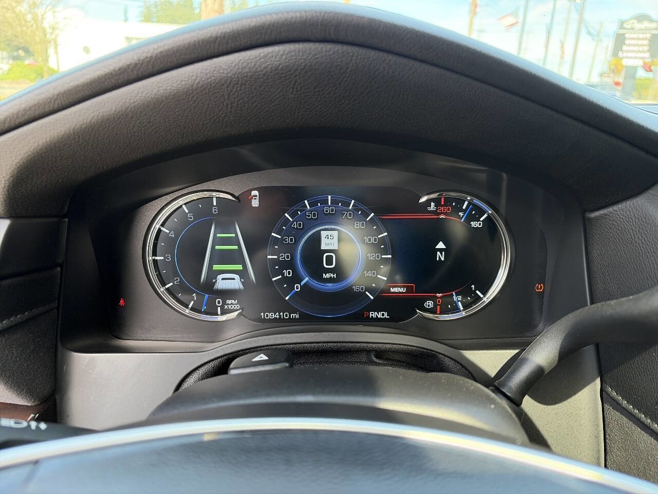 Used 2018 Cadillac Escalade Luxury AWD/4WD image 33