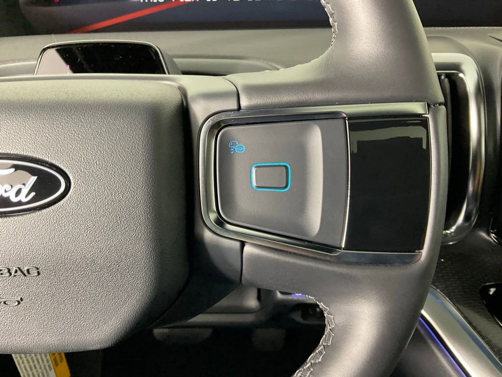 New 2026 Ford Expedition Platinum w/ Stealth Appearance Package image 26