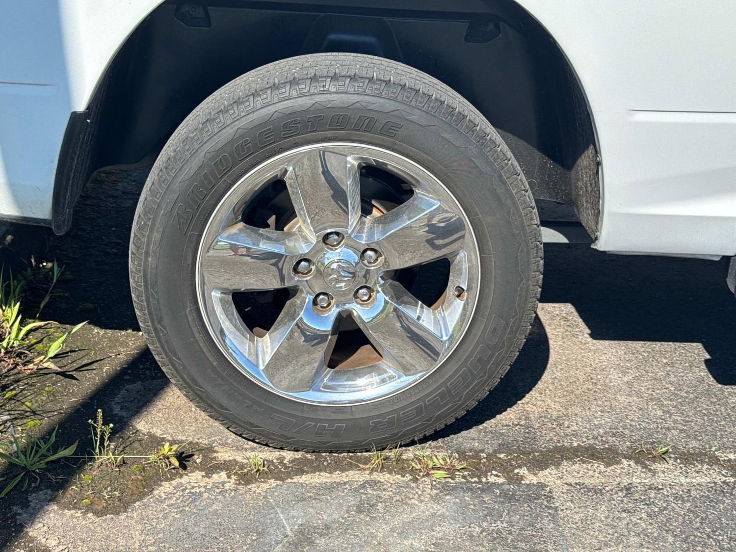 Used 2018 RAM 1500 Express w/ Express Value Package AWD/4WD image 2