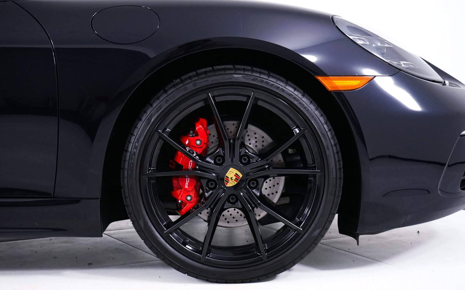 Used 2025 Porsche 718 Cayman S RWD image 14
