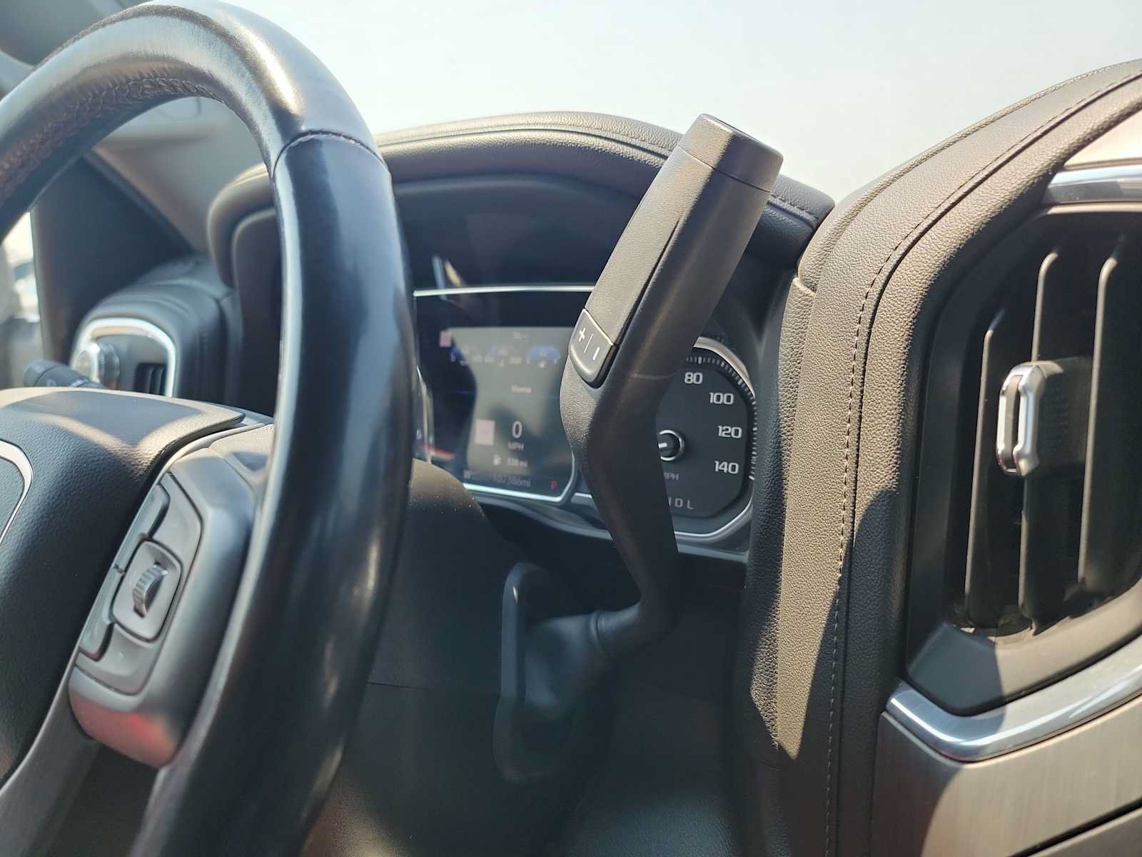 Used 2023 GMC Sierra 2500 Denali AWD/4WD image 19
