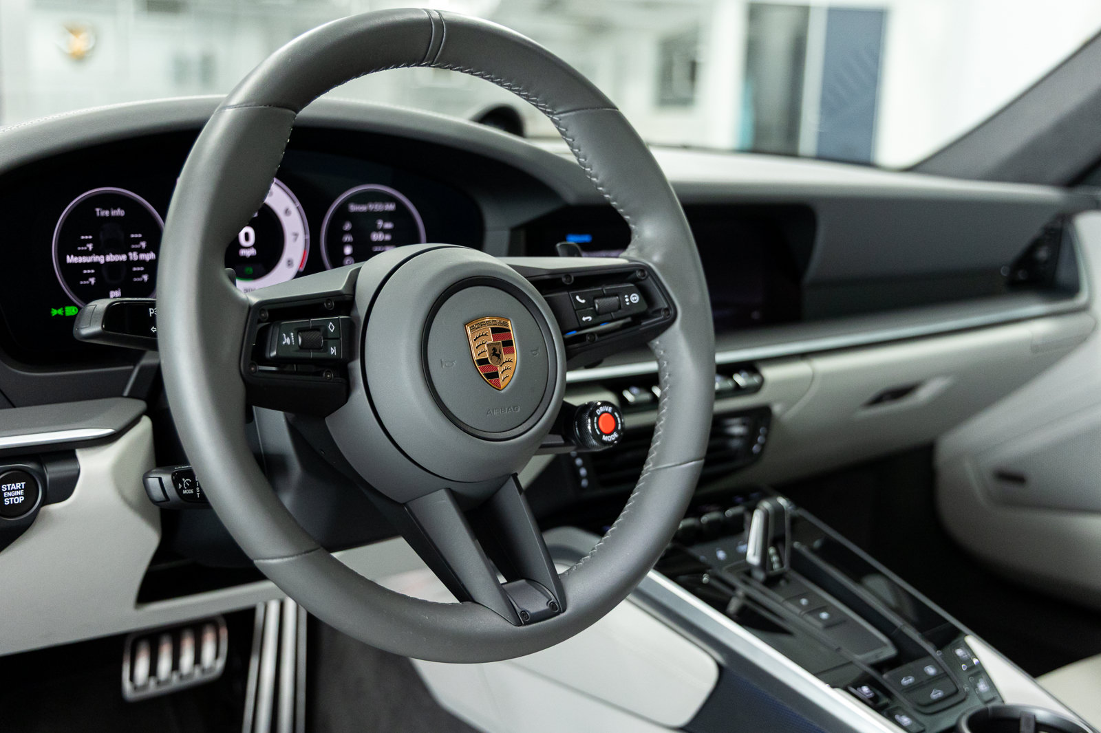 Used 2026 Porsche 911 Carrera GTS RWD image 28