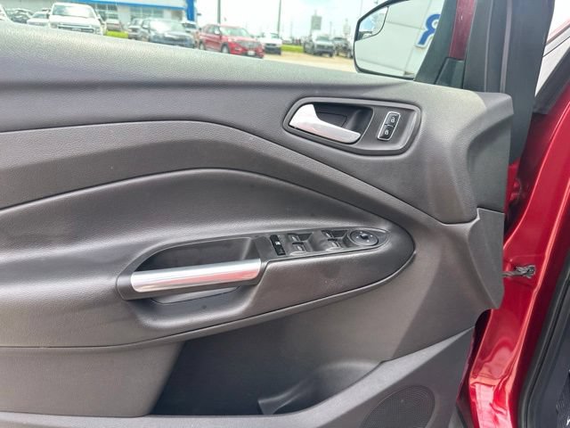 Used 2015 Ford Escape SE FWD image 34