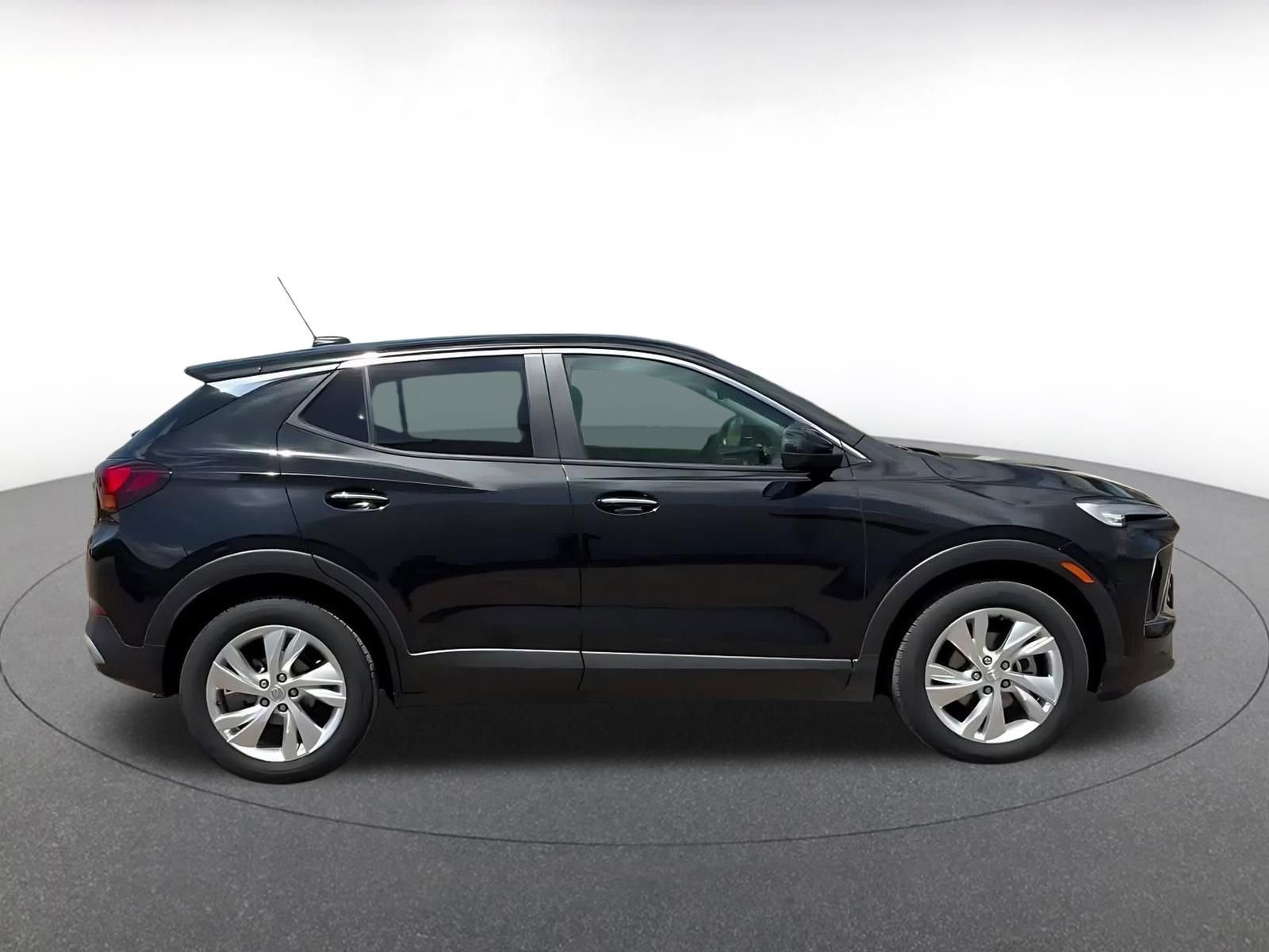 Used 2025 Buick Encore GX Preferred image 16