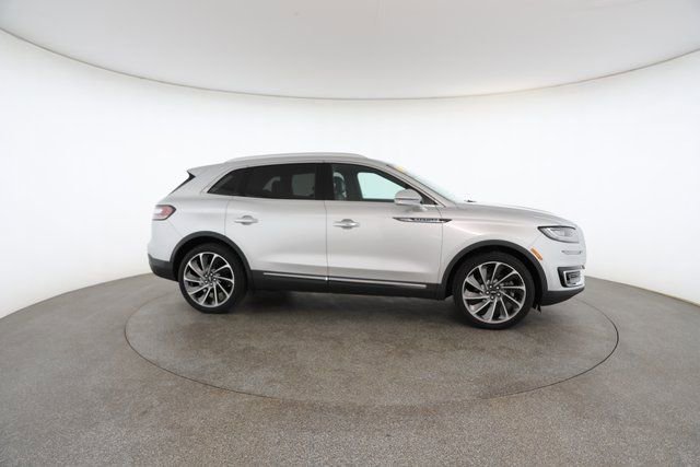 Used 2019 Lincoln Nautilus Reserve w/ Driver Assistance Package image 23