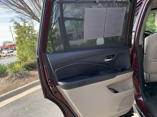 Used 2017 Honda Pilot Touring image 15